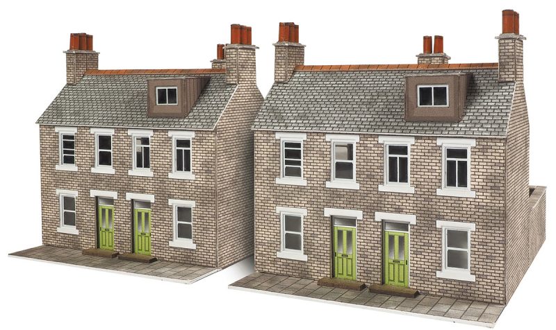 NEW VERSION 2021 - TER. HOUSES RED STONE - N Gauge - PN104 by Metcalfe