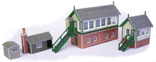 Load image into Gallery viewer, Signal Box Set - N Gauge - PN133 by Metcalfe
