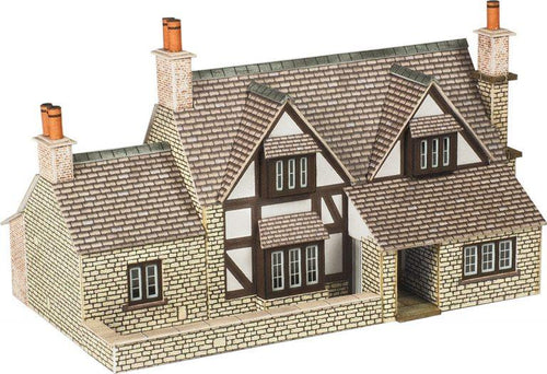 PN167 N Scale Town End Cottage