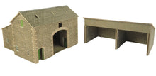 Load image into Gallery viewer, Manor Farm Barn - OO Gauge - PO251 by Metcalfe
