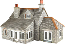 Load image into Gallery viewer, Grange House - OO Gauge - PO257 by Metcalfe
