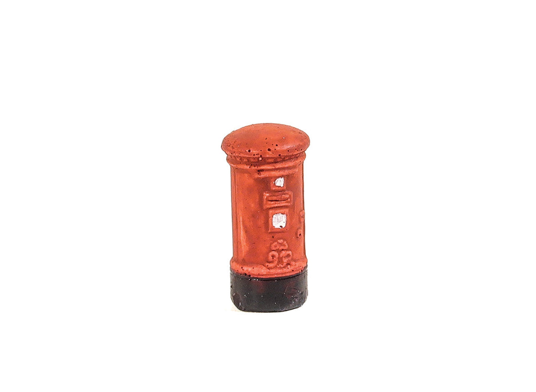 Pillar Box 'GR' Round