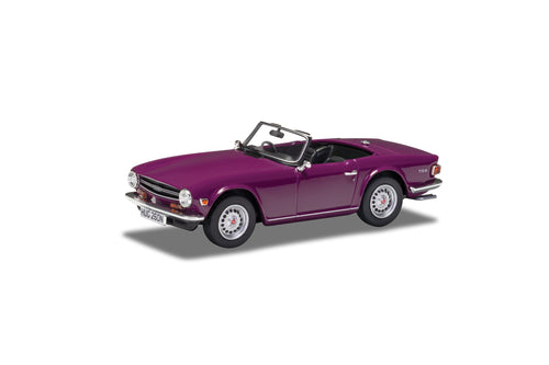 Triumph TR6   Magenta