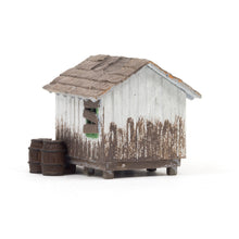Load image into Gallery viewer, HO Wood Shack - Bachmann -WBR5058
