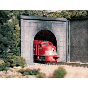 HO Concrete Single Tunnel Portal - Bachmann -WC1252
