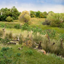 Load image into Gallery viewer, Medium Green Field Grass - Bachmann -WFG174
