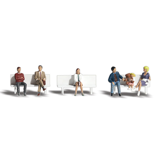 HO Bus Stop People