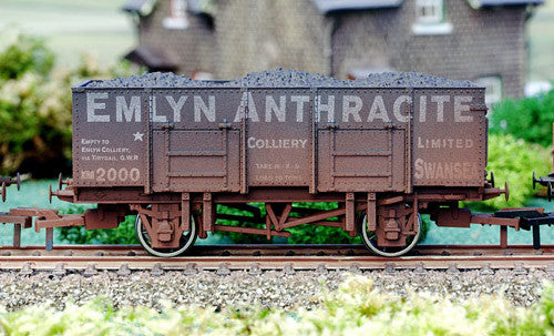 20t Steel Mineral Wagon Emlyn Anthracite Weathered