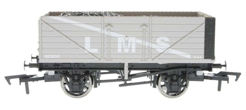 *7 Plank Wagon LMS 302099