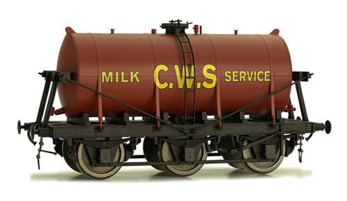 6 Wheel Milk Tanker CWS Green 4409