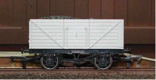 8 Plank Wagon Unpainted