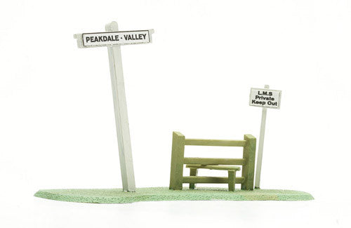 Kitmaster Signpost & Stile Kit