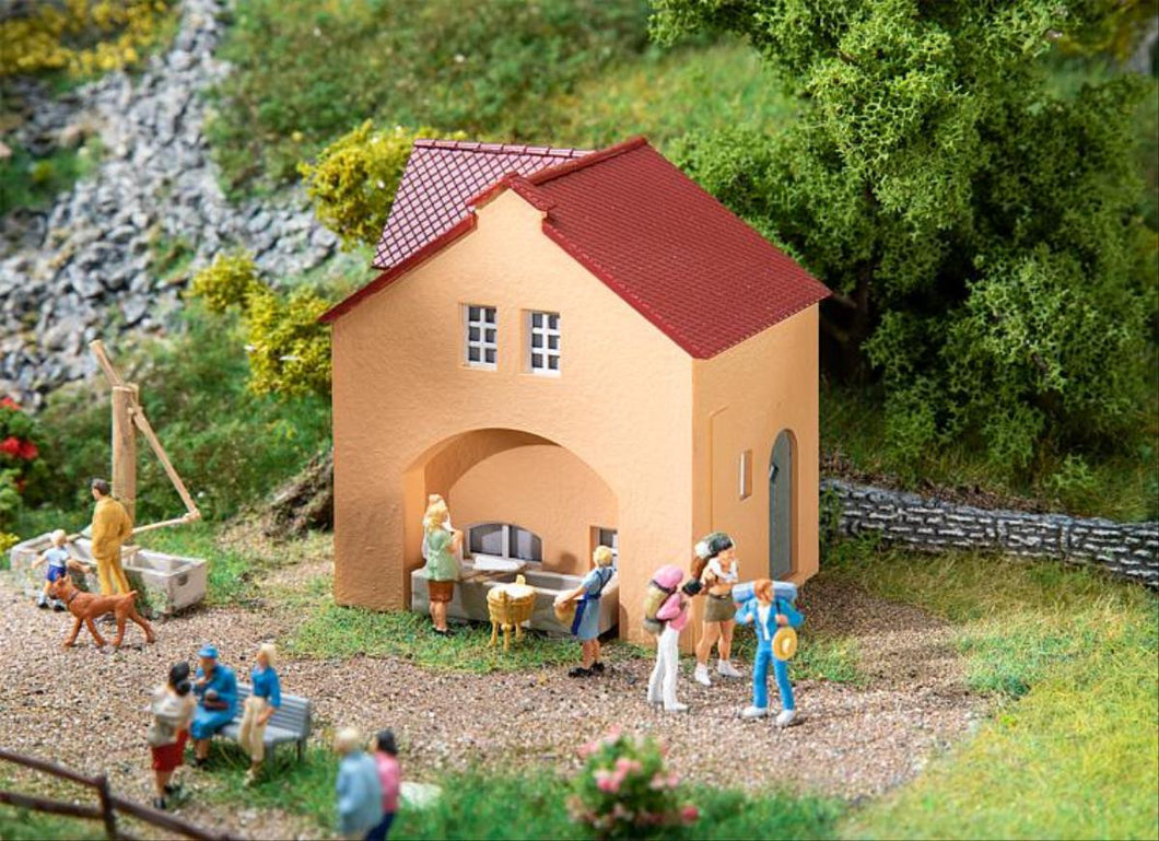 Historical Wash House Kit II - Faller - 130139