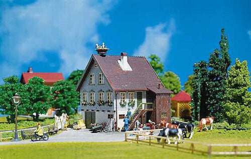 House with Storks Nest Kit I