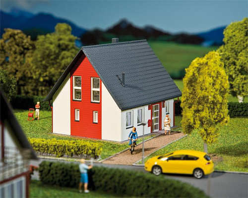 Detached House (Red) Kit VI