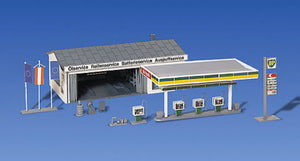 Petrol Station with Servicing Bay Kit III