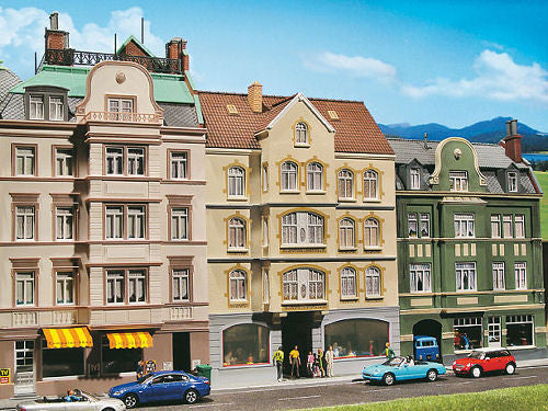 Town House with Pub Kit II