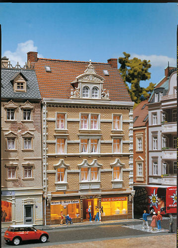 Allianz/Tea and Spices Town House Kit I