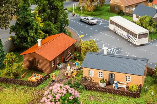 Holiday Bungalows (2) Kit III