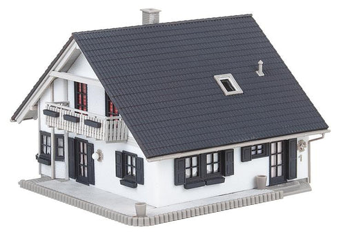 Renovated Detached House Kit