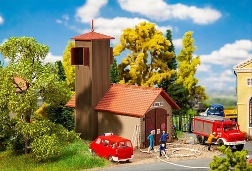 Fire Station Vehicle House Hobby Kit