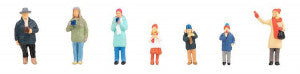 Christmas Market Visitors (7) Figure Set - Faller - 151647