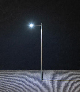 PRE ORDER - LED Single Arm Pole-Style Street Lamp 93mm (3)