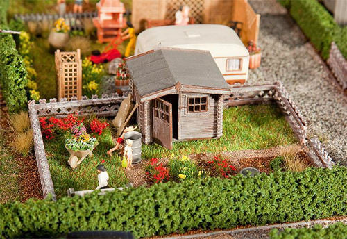 Allotment with Small Garden House Kit III