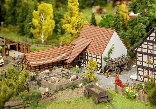 Agricultural Building with Accessories Kit I