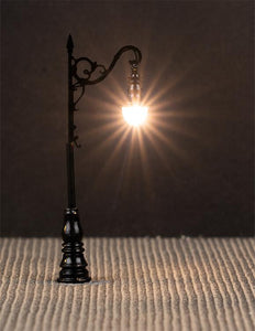 PRE ORDER - LED Single Arm Ornate Street Lamp 65mm (3)