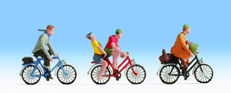 Cyclists (3) and Accessories Figure Set