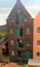 Load image into Gallery viewer, Fordhampton Dockside Warehouse - GM Structures - 432
