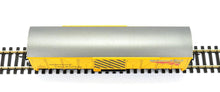 Load image into Gallery viewer, Track Cleaning Wagon Network Rail - GM Collection - 4430101
