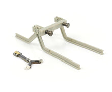Load image into Gallery viewer, Buffer Stop N Scale with Light - Gaugemaster Track - 57
