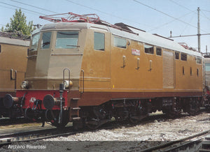 FS, electric locomotive E.424 castano/isabella, period IV Rivarossi HR2873