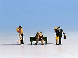 Courting Couples (3x2) with Bench Figure Set