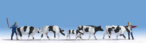 Cows (5) and Drovers (2) Figure Set