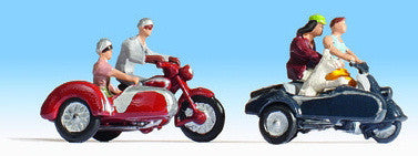 Motorcyclists (2x2) Figure Set