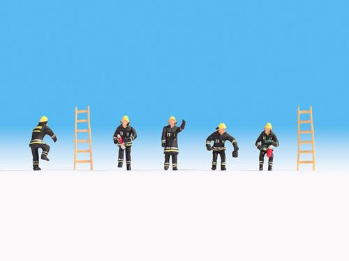 Firemen (5) Black Uniform and Ladders (2) Figure Set