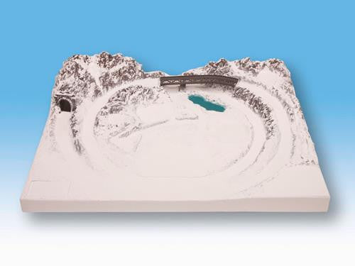 St Anton Preformed Z Layout Base 75x50.5cm