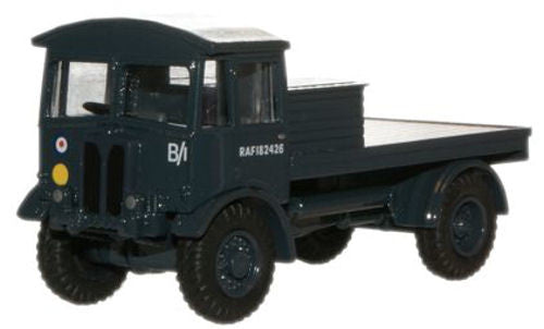 AEC Matador Flatbed RAF Blue   76AEC011   1:76 Scale,OO Gauge