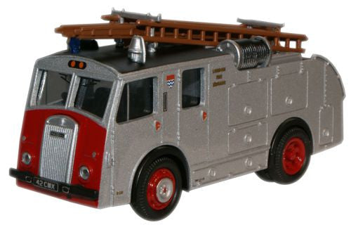 Dennis F8 London Fire Brigade   76F8001   1:76 Scale,OO Gauge