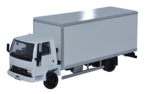 Ford Cargo Box Van White   76FCG002   1:76 Scale,OO Gauge