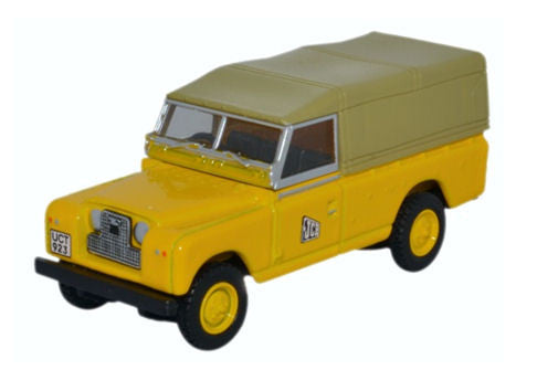 Land Rover Series II LWB Canvas JCB   76LAN2016   1:76 Scale,OO Gauge