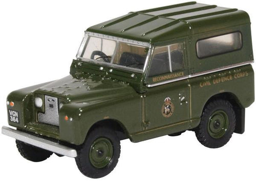 Land Rover Series II SWB Hard Back Civil Defence   76LR2S005   1:76 Scale,OO Gauge