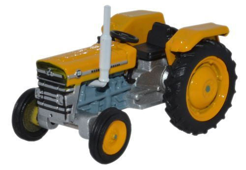 Massey Ferguson 135 Open Yellow   76MF004   1:76 Scale,OO Gauge