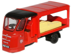 Wales & Edwards Milk Float Scottish Dairy Farmers Co Ltd   76WE009   1:76 Scale,OO Gauge