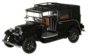 Austin Low Loader Taxi Black   AT001   1:43 Scale