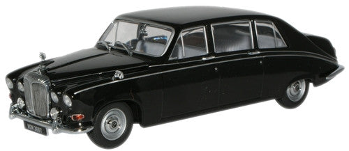 Daimler DS420 Black Daimler Limousine   DS006   1:43 Scale
