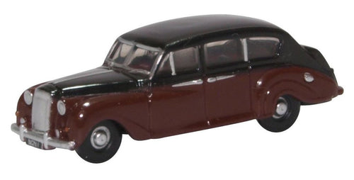 Austin Princess (Late) Black/Royal Claret   NAP004   1:148 Scale